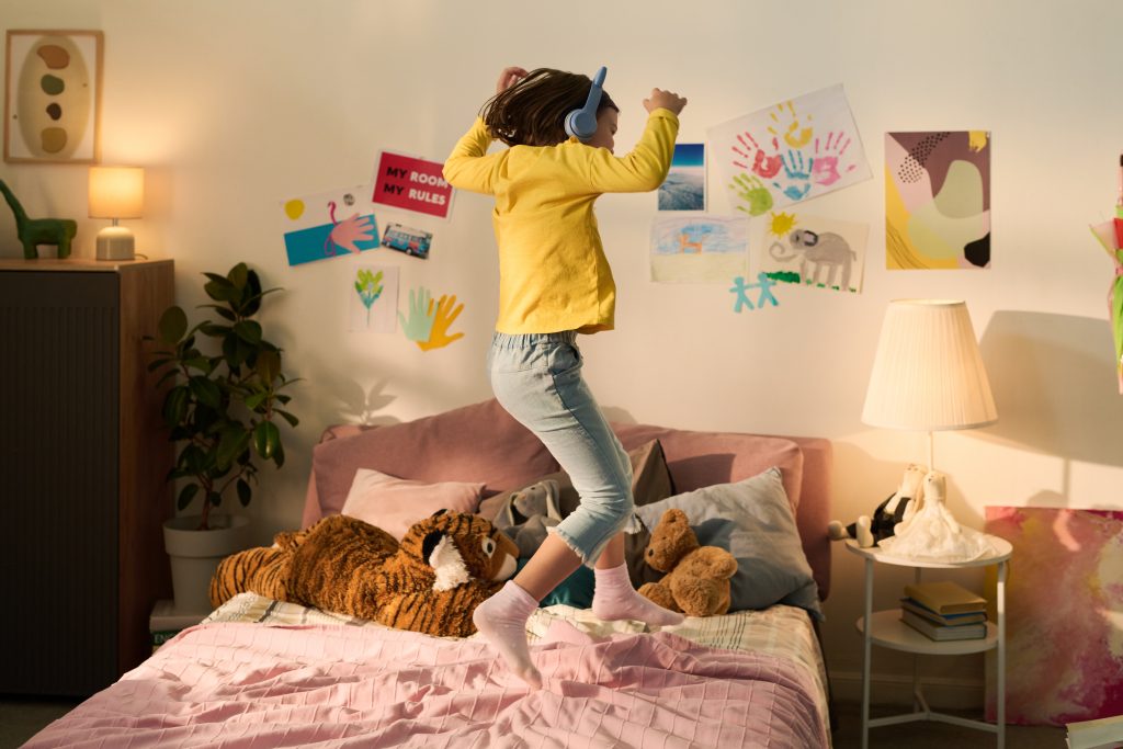 Why Tweens Suddenly Want More Privacy